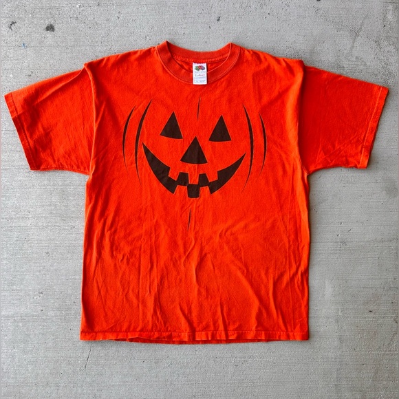 Fruit of the Loom Other - Y2K 2000s Men’s Orange Pumpkin Halloween Graphic Tshirt (XL)